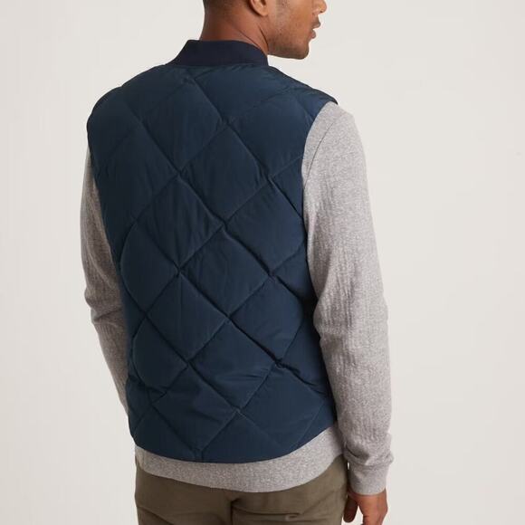 Marine Layer Light Weight Puffer Vest Reversible Packable Sky Captain NWT Medium - Picture 5 of 12